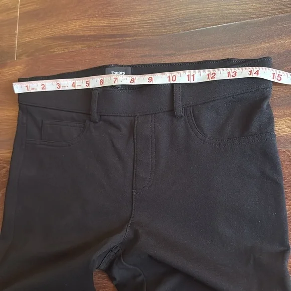 Theory Black Pull On Pants Size Medium - Picture 5 of 7